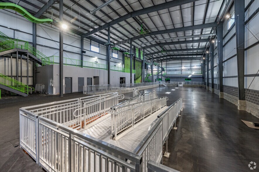 More Photos Of 9960 St Rt 43, Streetsboro Amusement Park For Sale