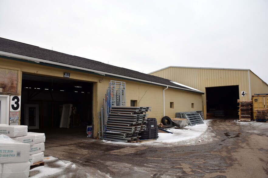 More Photos Of , Middlefield Unknown For Sale