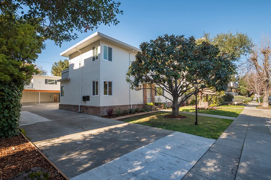 More Photos Of 22 Duane St, Redwood City Apartments For Sale