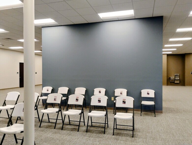 More Photos Of 3809 W Business 83, Harlingen General Retail For Sale