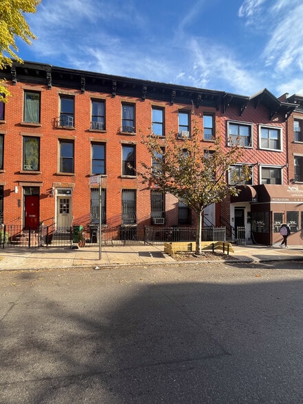 More Photos Of 139 Nevins St, Brooklyn Apartments For Lease
