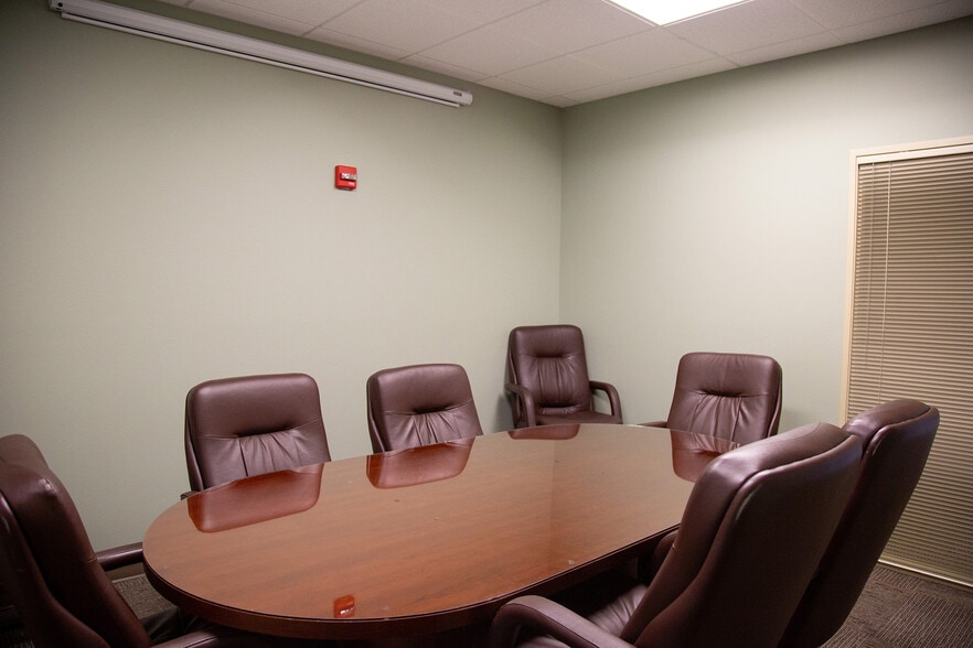 More Photos Of 7471 Pan American Fwy NE, Albuquerque Office For Lease