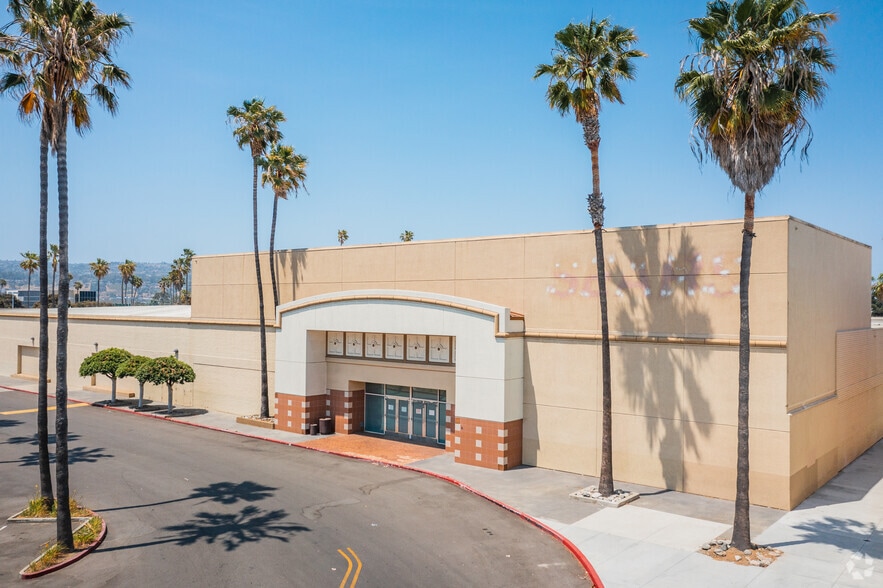 More Photos Of 21712 Hawthorne Blvd, Torrance General Retail For Lease