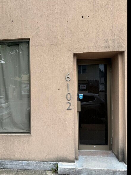 Primary Photo Of 6102 Main St, Niagara Falls Office For Lease