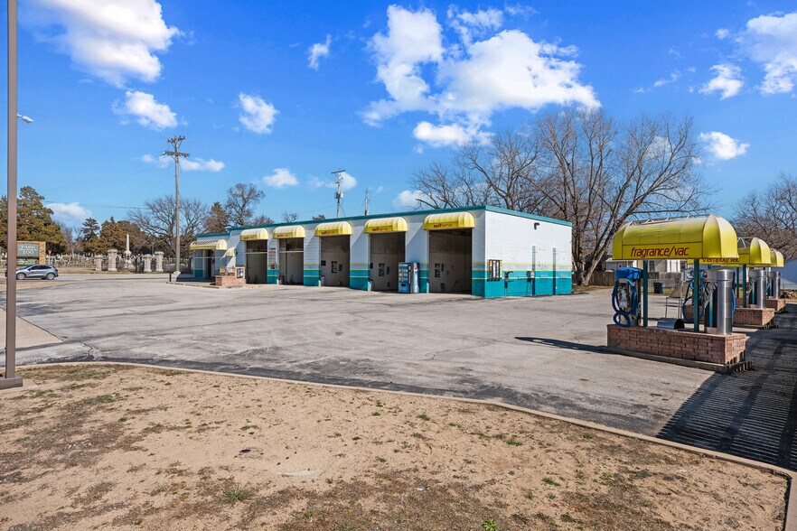 More Photos Of , Independence Specialty For Sale