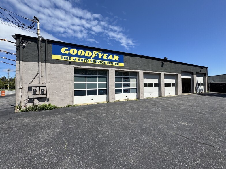 More Photos Of 3165 Route 112, Medford Auto Repair For Sale