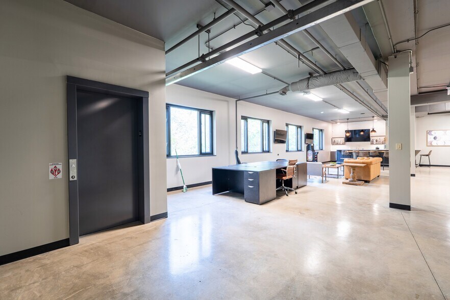 More Photos Of 78 S Main St, Glen Carbon Office For Lease