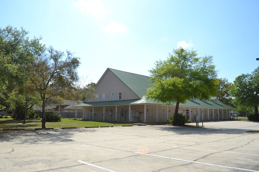 More Photos Of 6050 Saint Johns Ave, Palatka Medical For Sale