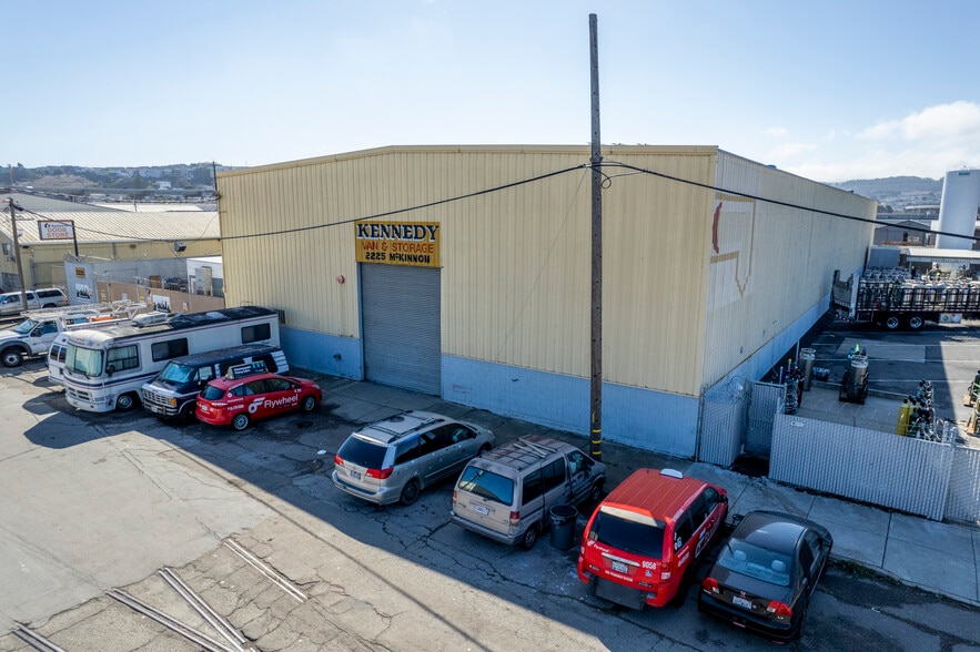 More Photos Of 2225 McKinnon Ave, San Francisco Warehouse For Sale