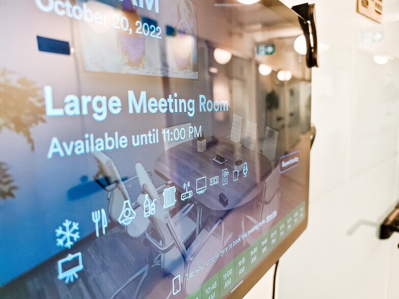 More Photos Of 252 W Esplanade, North Vancouver Coworking Space