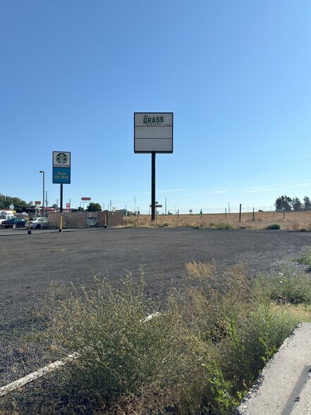 More Photos Of 103 W Galbreath Way, Ritzville Land For Sale
