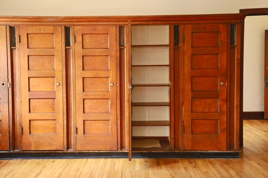 More Photos Of 3201 Curtis St, Denver Office For Sale