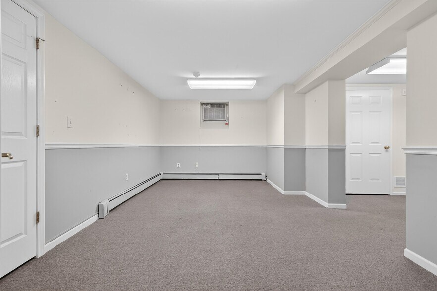 More Photos Of 75 Ramapo Rd, Garnerville Office For Sale