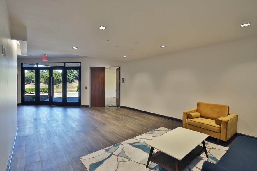 More Photos Of 1161 Parkview Dr, Covina Medical For Sale