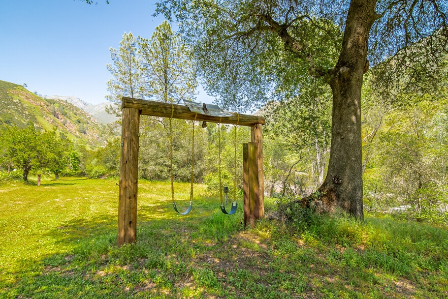 More Photos Of 10049 Incline rd, El Portal Land For Sale