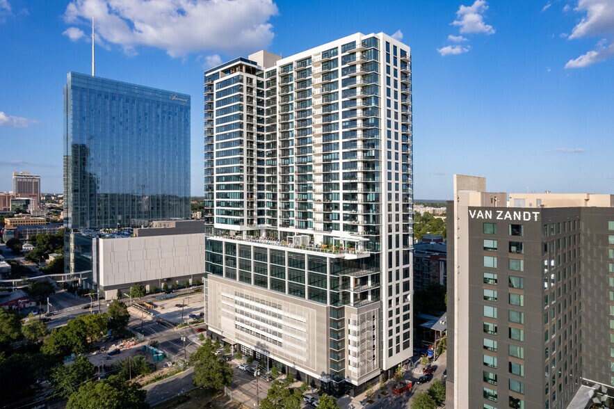 More Photos Of 93 Red River St, Austin Multifamily For Sale