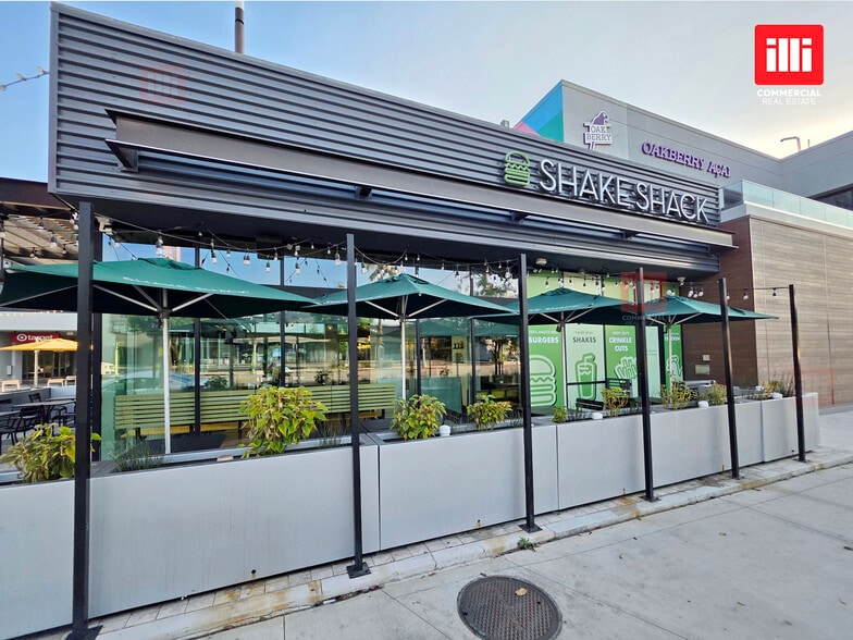 More Photos Of 17401-17405 Ventura Blvd, Encino Unknown For Lease