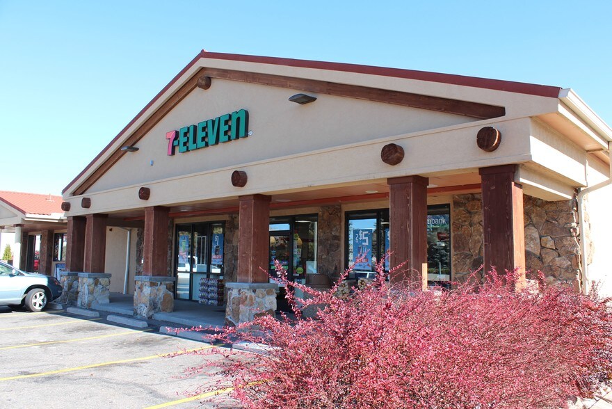 Primary Photo Of 4690 S Yosemite St, Denver General Retail For Lease