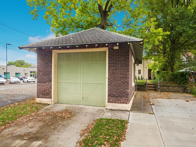 More Photos Of 857 S High St, Columbus Office Residential For Sale