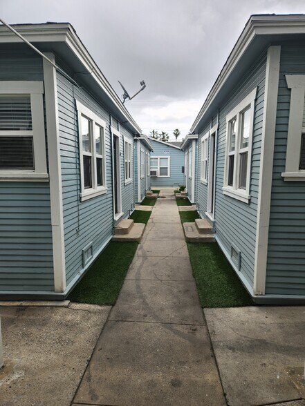 More Photos Of 1706 Sherman Pl, Long Beach Apartments For Sale