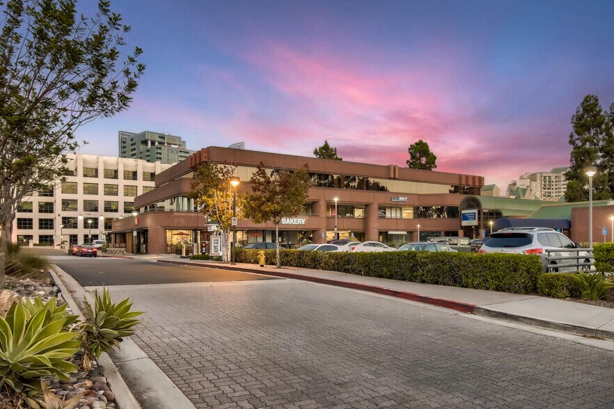 More Photos Of 4150 Regents Park Row, La Jolla Unknown For Lease