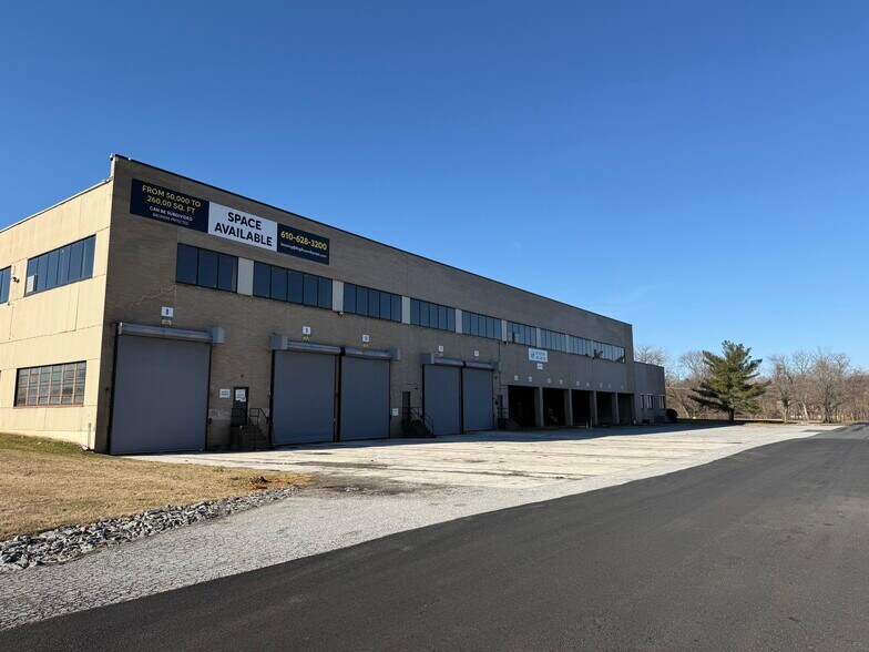 More Photos Of 2000-2009 Elmwood Ave, Sharon Hill Warehouse For Lease