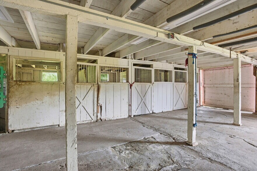 More Photos Of 1650 Stage Rd, Pescadero Specialty For Sale