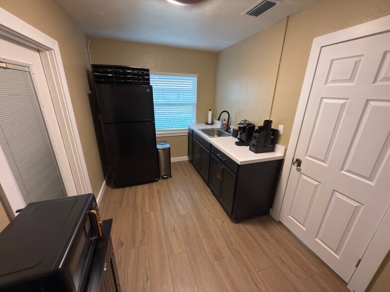 More Photos Of 160 SW Nightingale St, Keystone Heights Office For Sale