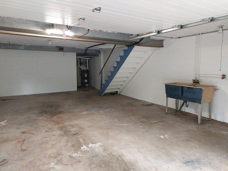 More Photos Of 435 Woodland Ave, Steubenville Apartments For Sale