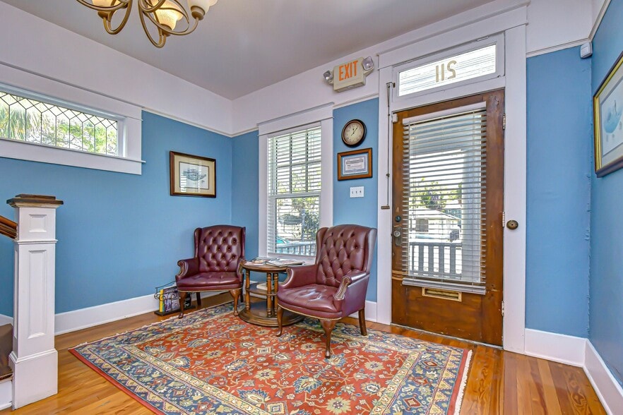 More Photos Of 211 S Boulevard, Tampa Office For Sale