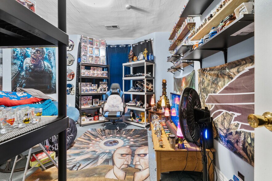 More Photos Of , Buffalo General Retail For Sale