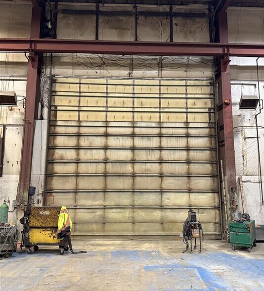 More Photos Of 28116 Acheson Rd, Parkland County Manufacturing For Sale