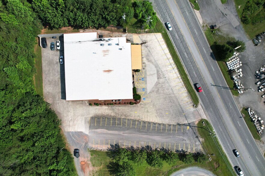 More Photos Of 2311 Chattanooga Rd, Dalton Freestanding For Sale