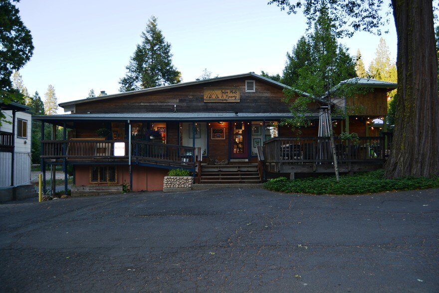 More Photos Of 1224 Oak Cir, Arnold Storefront Retail Office For Lease