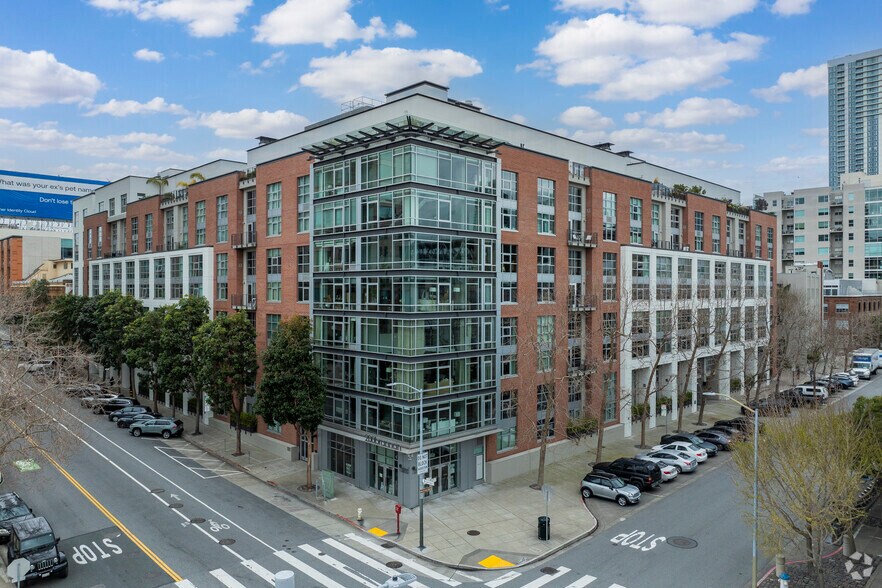 More Photos Of 200 Brannan St, San Francisco Apartments For Sale