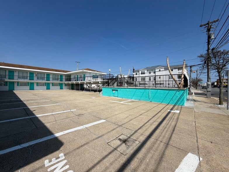 More Photos Of 4800 Atlantic Ave, Wildwood Hotel For Sale