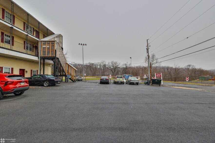 More Photos Of 34 N 21st St, Easton Apartments For Sale