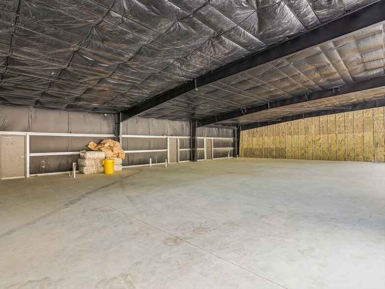 More Photos Of 94 Old Beaverdam Creek Rd, Woodfin General Retail For Lease