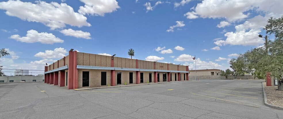More Photos Of 7717 Lockheed Dr, El Paso Office For Lease