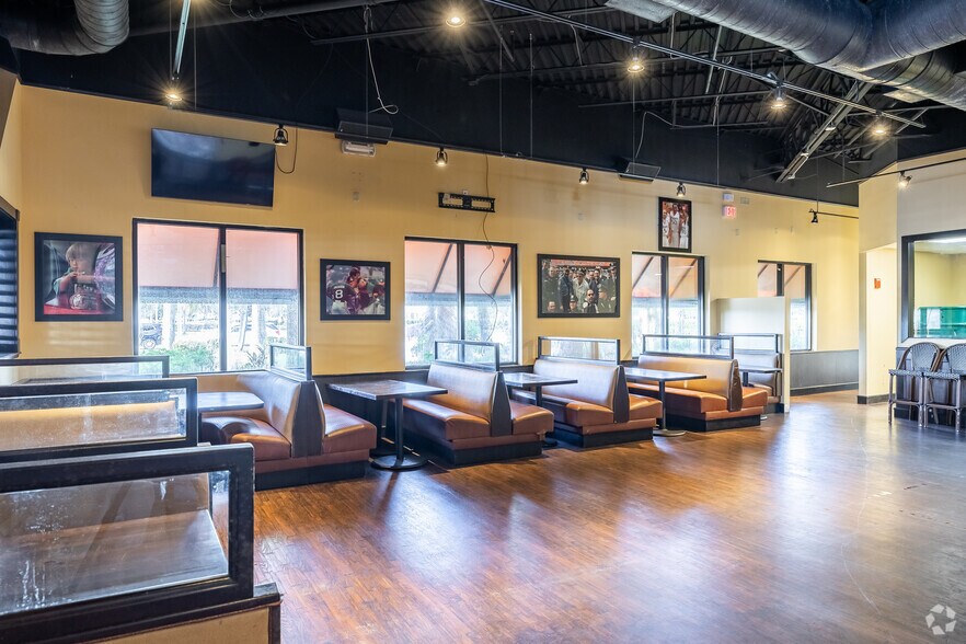 More Photos Of 15500 SW 29th St, Miramar General Retail For Sale