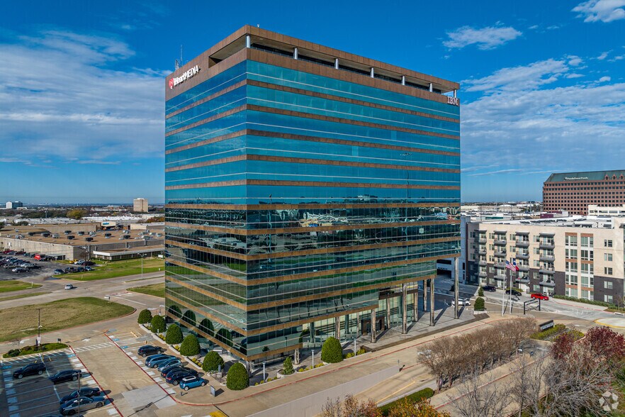 Primary Photo Of 14001 N Dallas Pky, Dallas Office For Lease