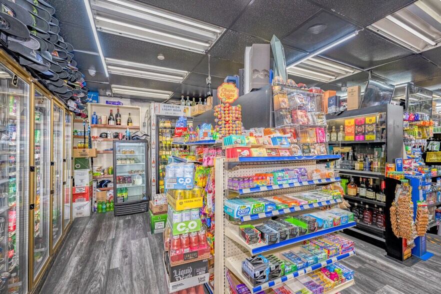 More Photos Of 2135 N San Fernando Rd, Los Angeles Service Station For Sale