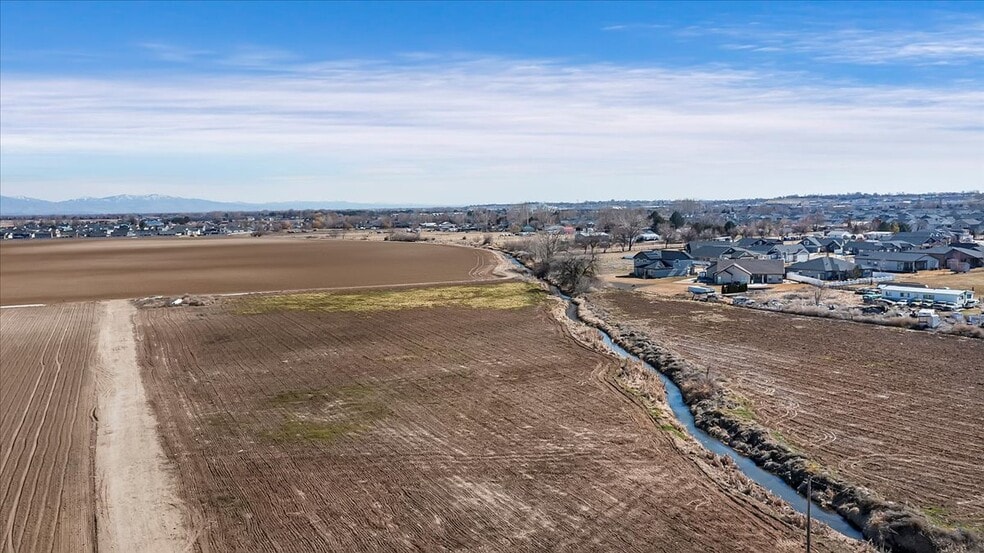 More Photos Of 17276 11th Ave n, Nampa Land For Sale