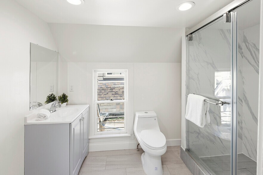 More Photos Of 2275 California St, San Francisco Apartments For Sale