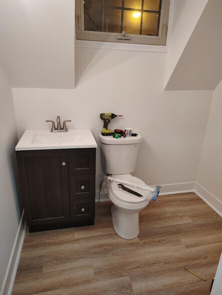 More Photos Of 6901 York Rd, Baltimore Unknown For Lease