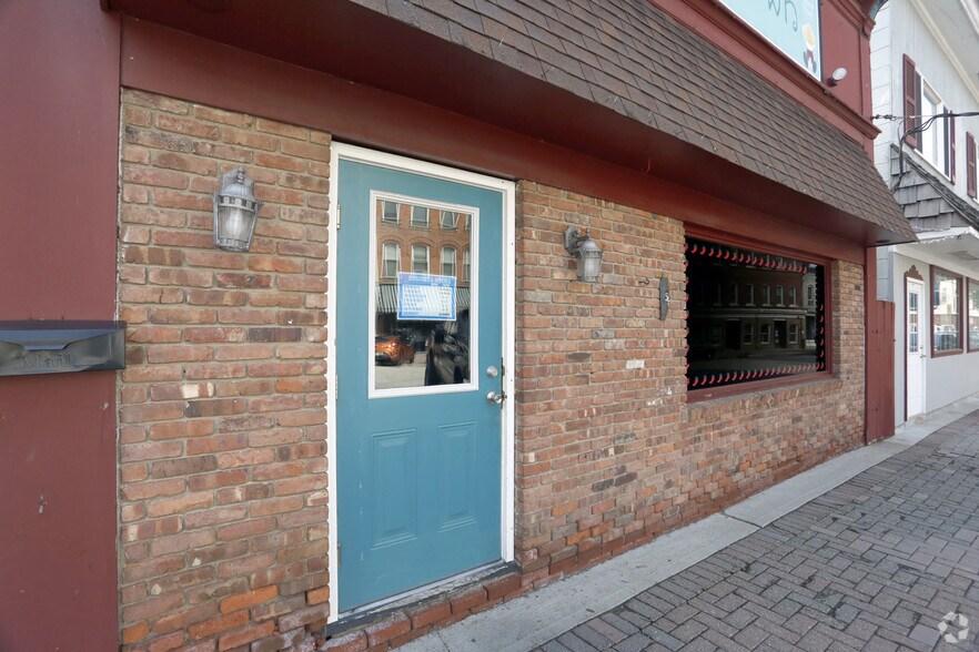 More Photos Of 54 Main St, Sussex Restaurant For Sale