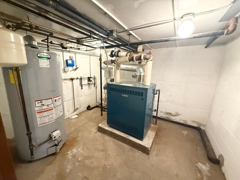 More Photos Of 190-17 Crocheron Ave, Flushing Apartments For Sale