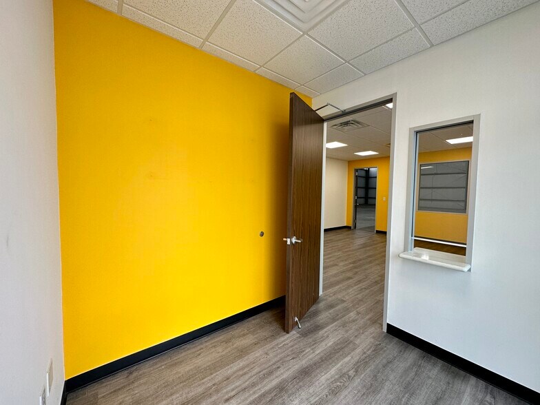 More Photos Of 19968 Franz Rd, Katy Warehouse For Sale