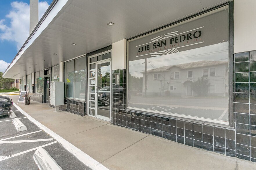 More Photos Of 2314-2322 San Pedro Ave, San Antonio General Retail For Sale