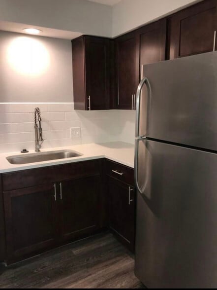 More Photos Of 706 E 139th St, Kansas City Apartments For Sale